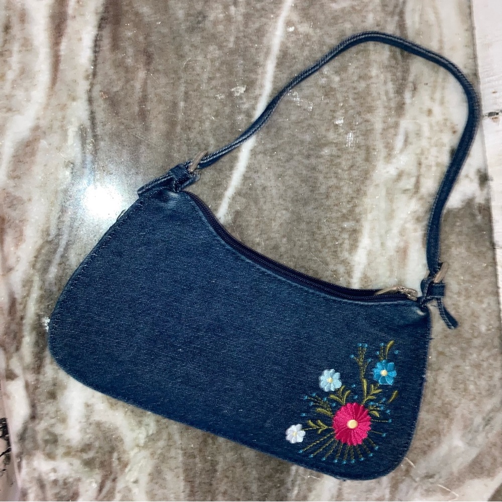 Y2K Steve Madden Small denim embroidered flowers purse handbag